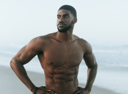 man with Emsculpt treatment